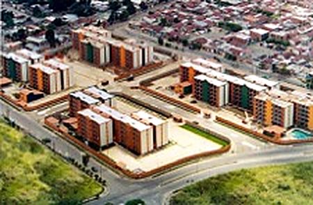 Los Laureles